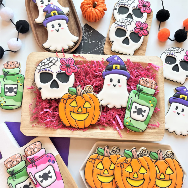 Comic Halloween Decorating Online Class Recording with Optional Kit Sale - Image 2